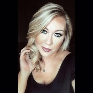 Meet your Posher, Brandi